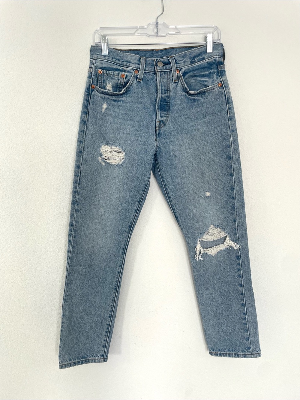 Levi's 501 Women's 27x28 High Rise Distressed Jeans - Light Blue Denim